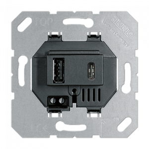 USB laddare C+A svart bakgrund USB laddare C+A svart bakgrund